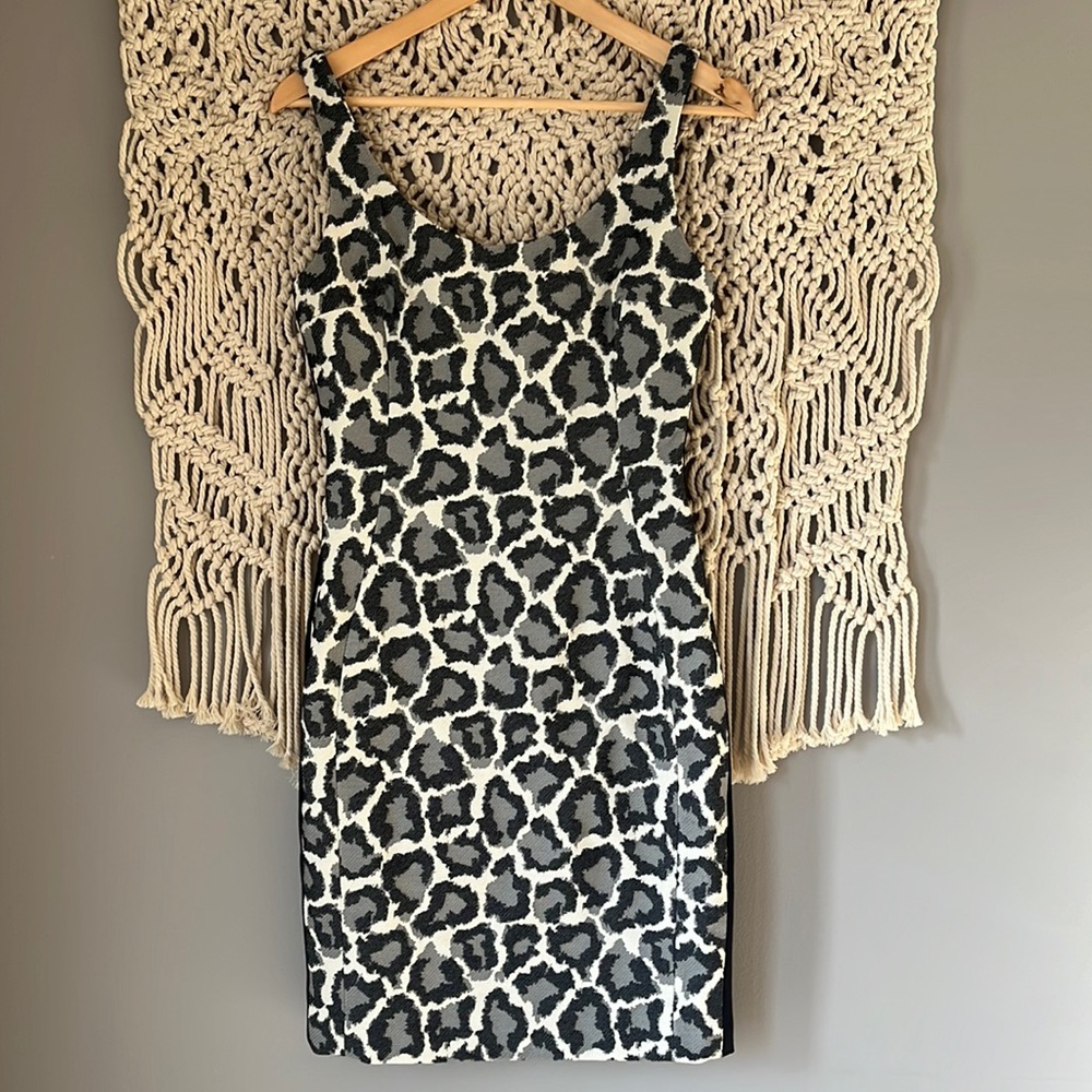 Diane Von Furstenberg Arianna Black/Ivory Leopard Sheath Dress